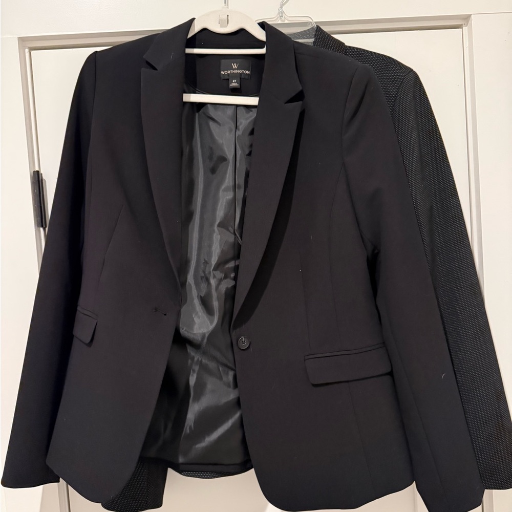 NWT 🏷️ Black Blazer